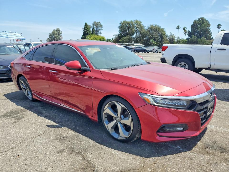 Продаж на аукціоні авто 2018 Honda Accord, vin: 1HGCV1F98JA017734, номер лоту: 62518226