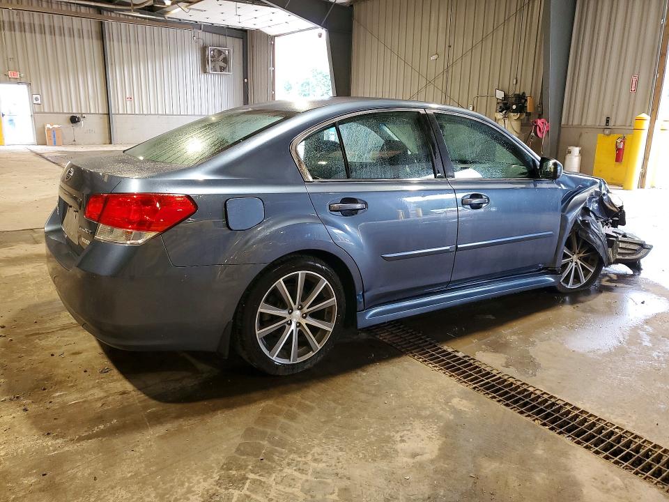 Продаж на аукціоні авто 2013 Subaru Legacy, vin: 4S3BMBG6XD3031795, номер лоту: 62991576