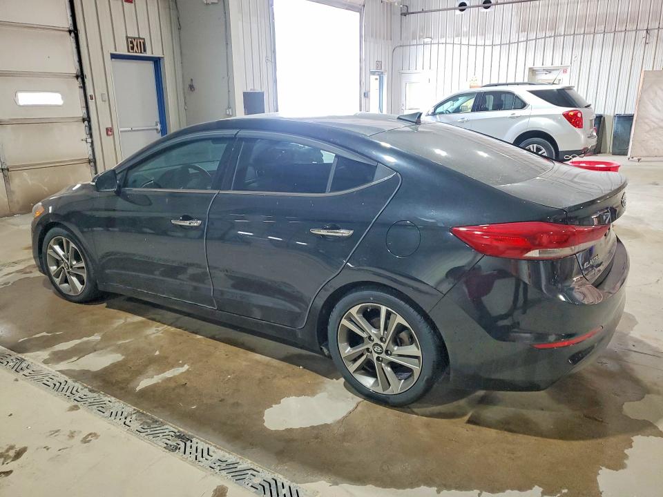 61031776 :رقم المزاد ، 5NPD84LF4HH013205 vin ، 2017 Hyundai Elantra مزاد بيع