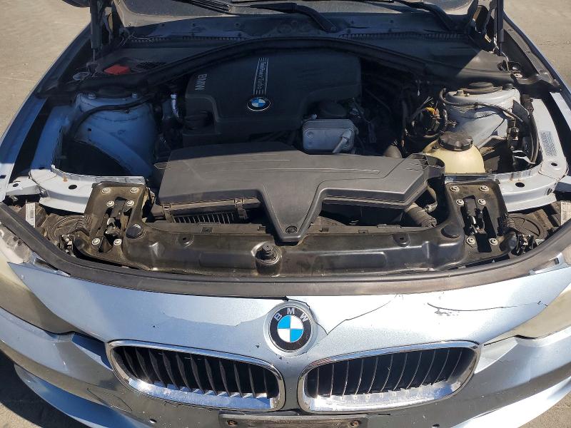 2013 Bmw 320 მანქანა იყიდება აუქციონზე, vin: WBA3B1C50DK128816, აუქციონის ნომერი: 61880936