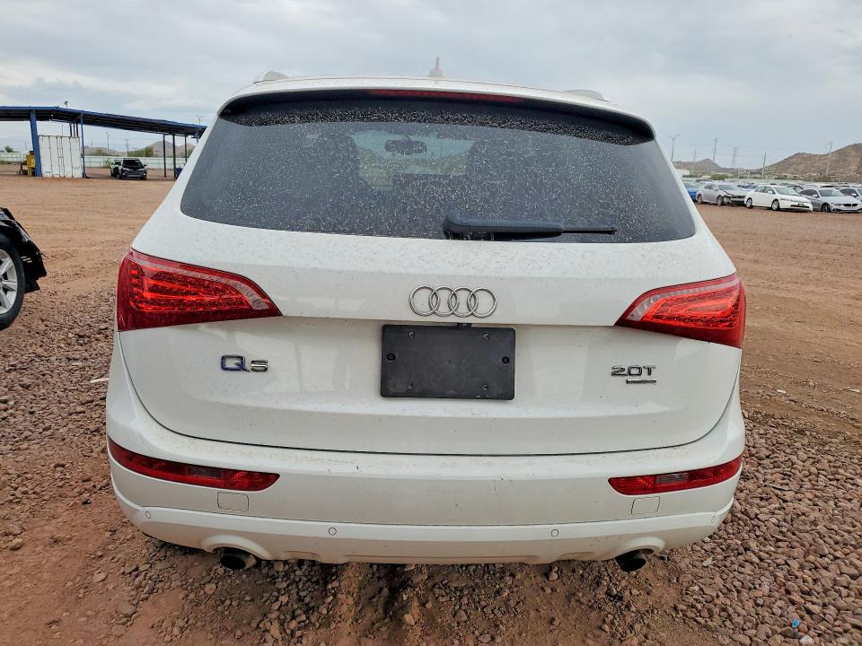 2011 Audi Q5 მანქანა იყიდება აუქციონზე, vin: WA1LFAFPXBA050255, აუქციონის ნომერი: 62237876