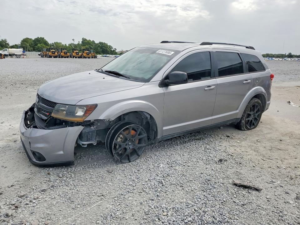 61127686 :رقم المزاد ، 3C4PDCBB2JT475141 vin ، 2018 Dodge Journey مزاد بيع