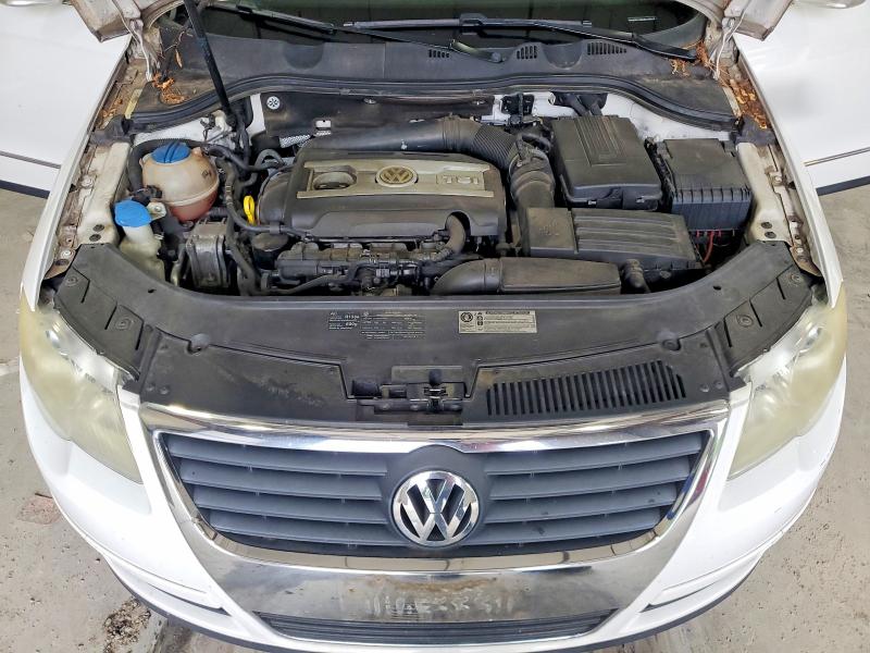 58786296 :رقم المزاد ، WVWXM7AN8AE165014 vin ، 2010 Volkswagen Passat مزاد بيع