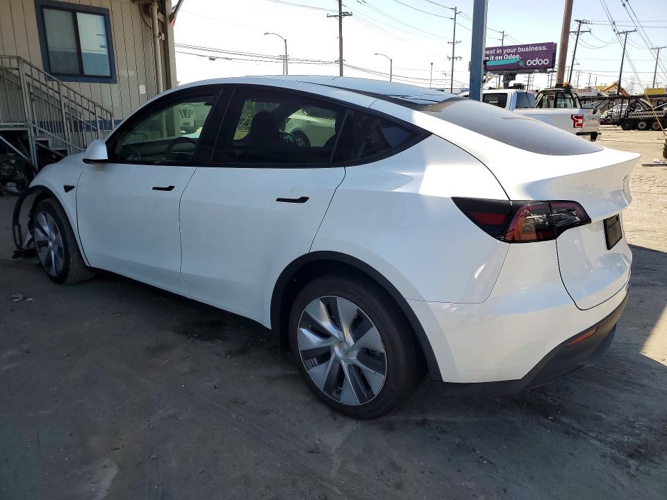 Продажа на аукционе авто 2023 Tesla Model Y, vin: 7SAYGDEE3PA113544, номер лота: 63183626