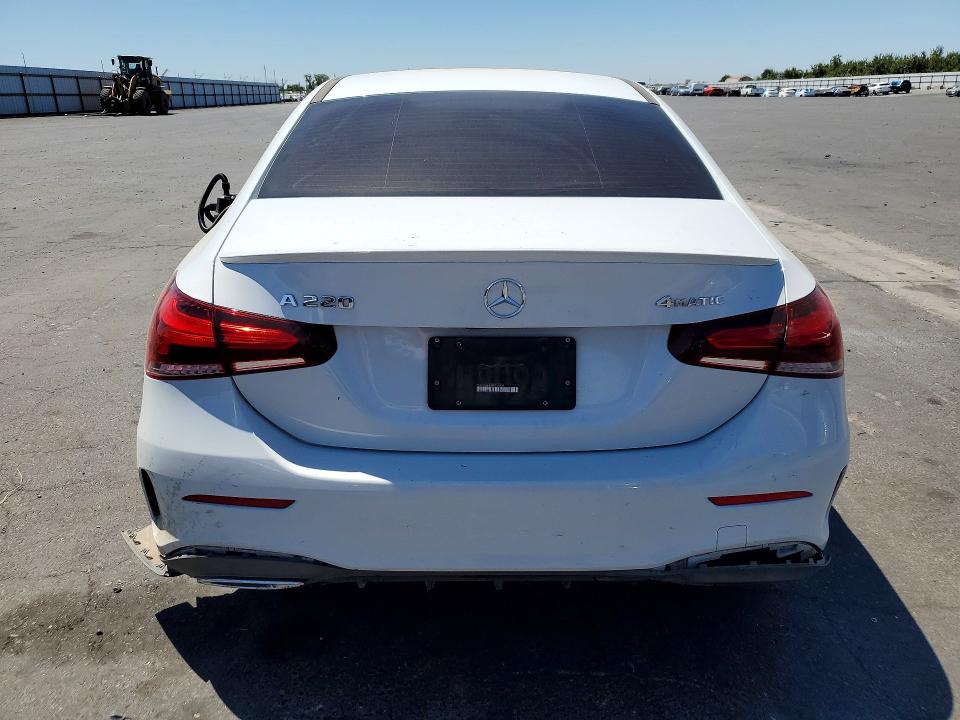 59743706 :رقم المزاد ، W1K3G4FB4MJ255989 vin ، 2021 Mercedes-benz A مزاد بيع