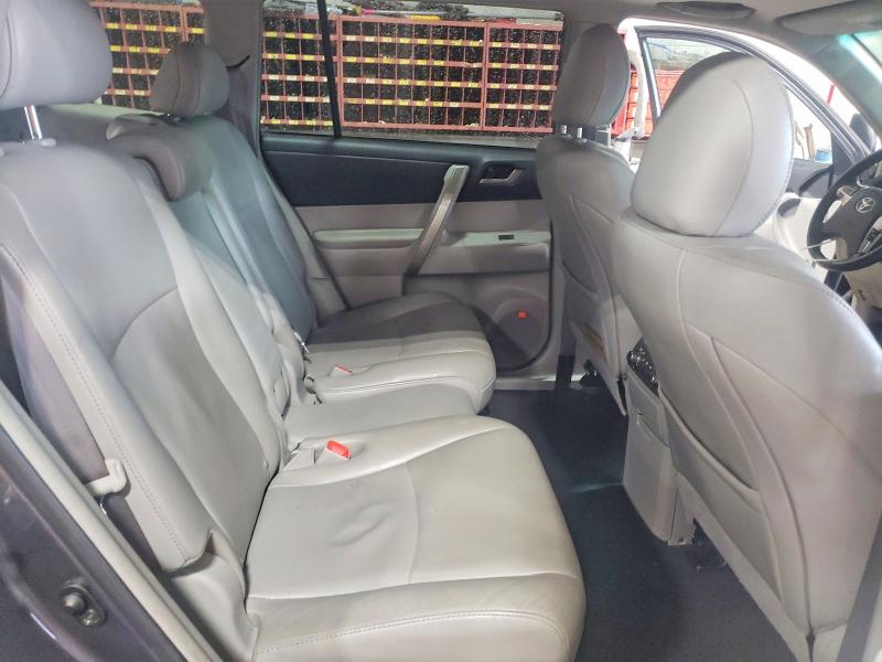 2012 Toyota Highlander მანქანა იყიდება აუქციონზე, vin: 5TDBK3EH9CS157241, აუქციონის ნომერი: 41632576