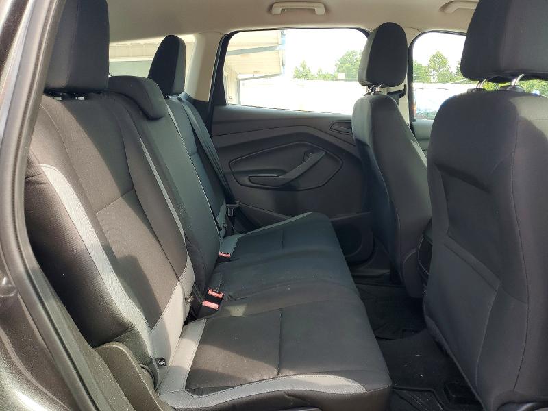 61742066 :رقم المزاد ، 1FMCU0F77FUA48906 vin ، 2015 Ford Escape مزاد بيع