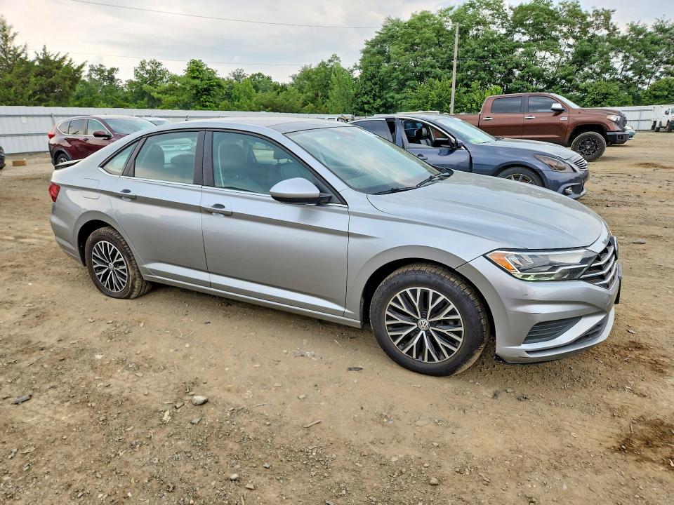 62773576 :رقم المزاد ، 3VWC57BU9KM188277 vin ، 2019 Volkswagen Jetta مزاد بيع