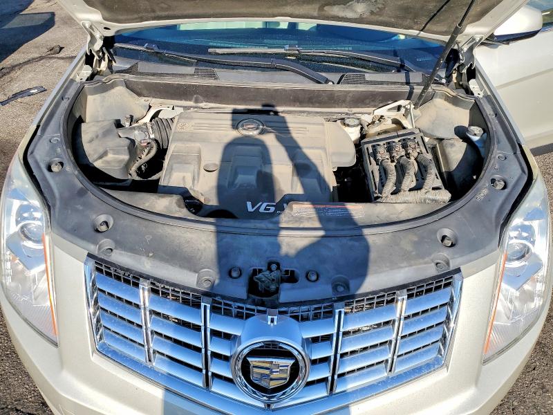 62603726 :رقم المزاد ، 3GYFNCE33DS625498 vin ، 2013 Cadillac Srx مزاد بيع