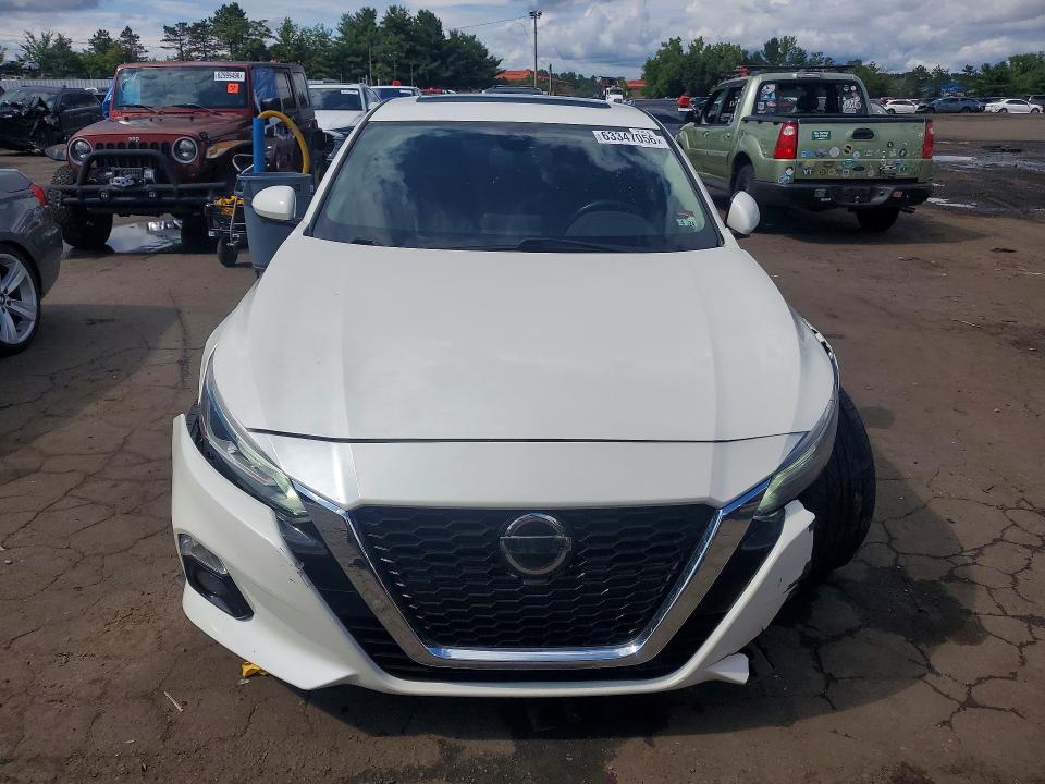 63347056 :رقم المزاد ، 1N4BL4FW6KC156358 vin ، 2019 Nissan Altima مزاد بيع