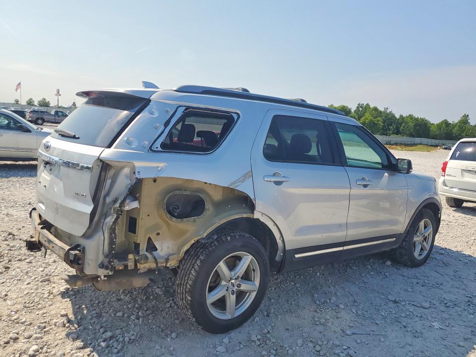 2017 Ford Explorer მანქანა იყიდება აუქციონზე, vin: 1FM5K8D86HGD63352, აუქციონის ნომერი: 63231496
