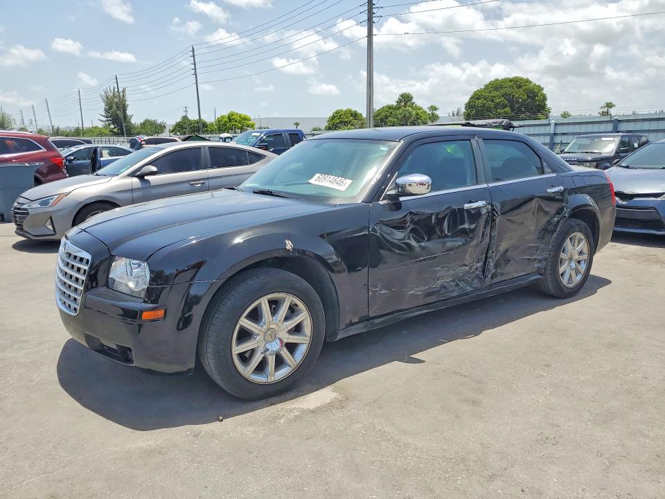 2010 Chrysler 300 მანქანა იყიდება აუქციონზე, vin: 2C3CA5CVXAH185299, აუქციონის ნომერი: 60914646