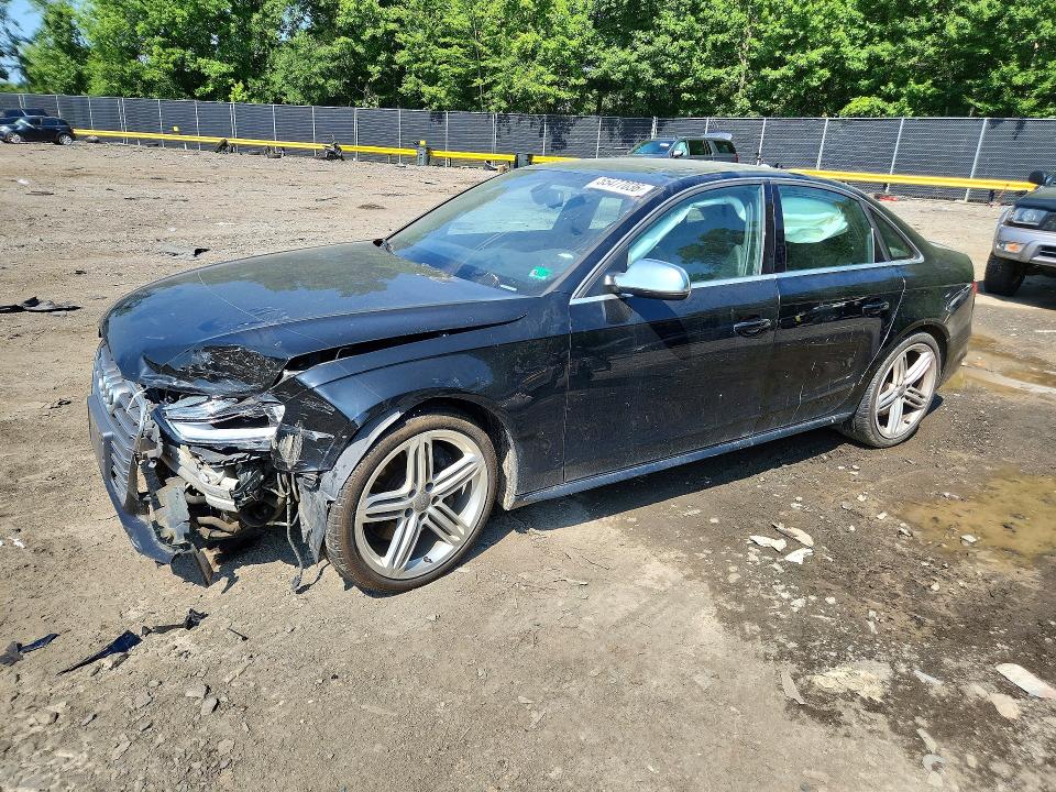 55477036 :رقم المزاد ، WAUDGAFL3FA077577 vin ، 2015 Audi S4 مزاد بيع