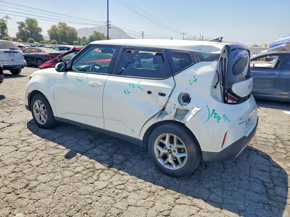 63024766 :رقم المزاد ، KNDJ23AU1P7888812 vin ، 2023 Kia Soul مزاد بيع