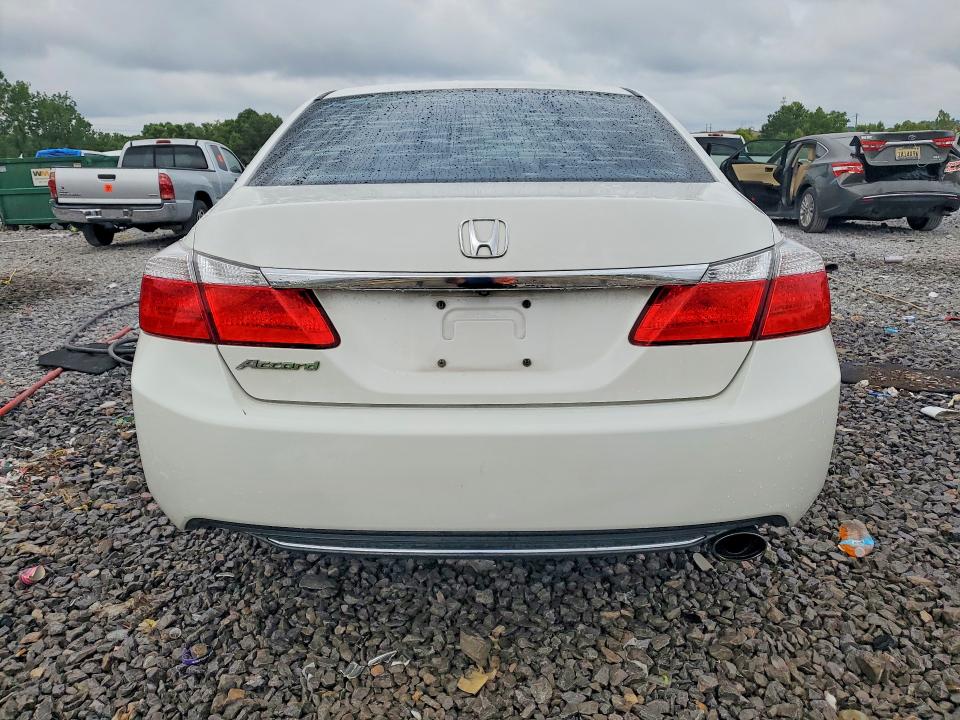 60458006 :رقم المزاد ، 1HGCR2F7XFA112358 vin ، 2015 Honda Accord مزاد بيع