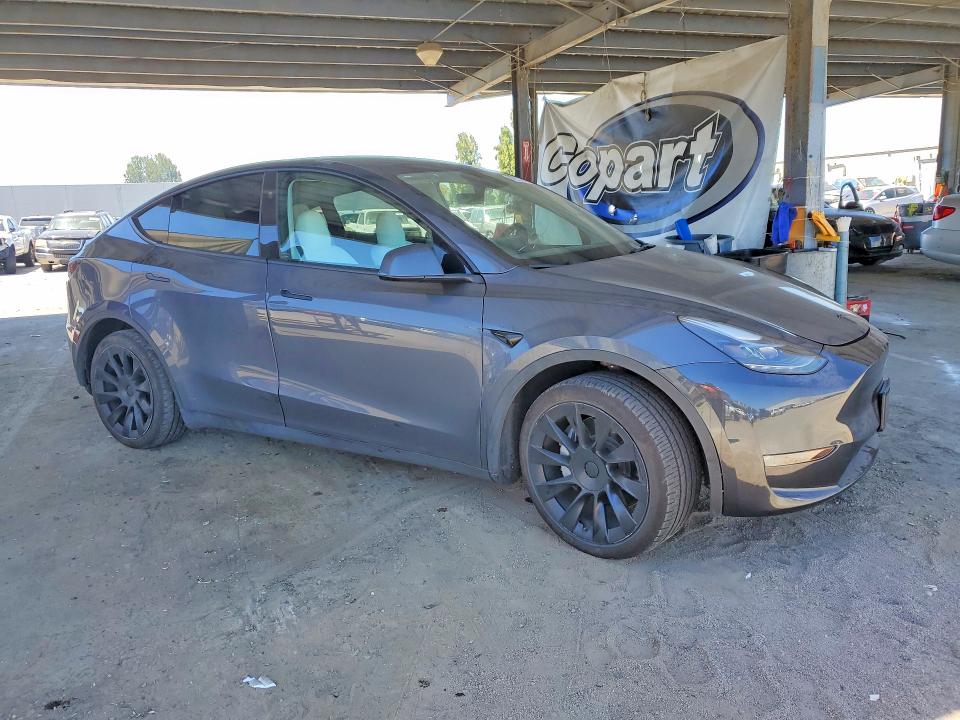 2023 Tesla Model Y მანქანა იყიდება აუქციონზე, vin: 7SAYGAEE9PF852600, აუქციონის ნომერი: 62628526