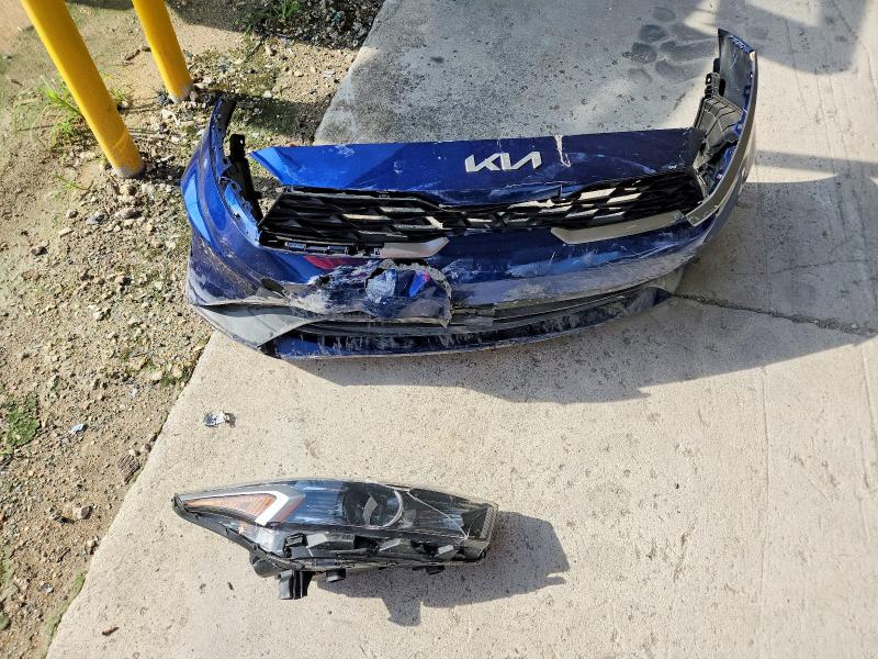 61786526 :رقم المزاد ، 3KPF24AD7NE483532 vin ، 2022 Kia Forte مزاد بيع