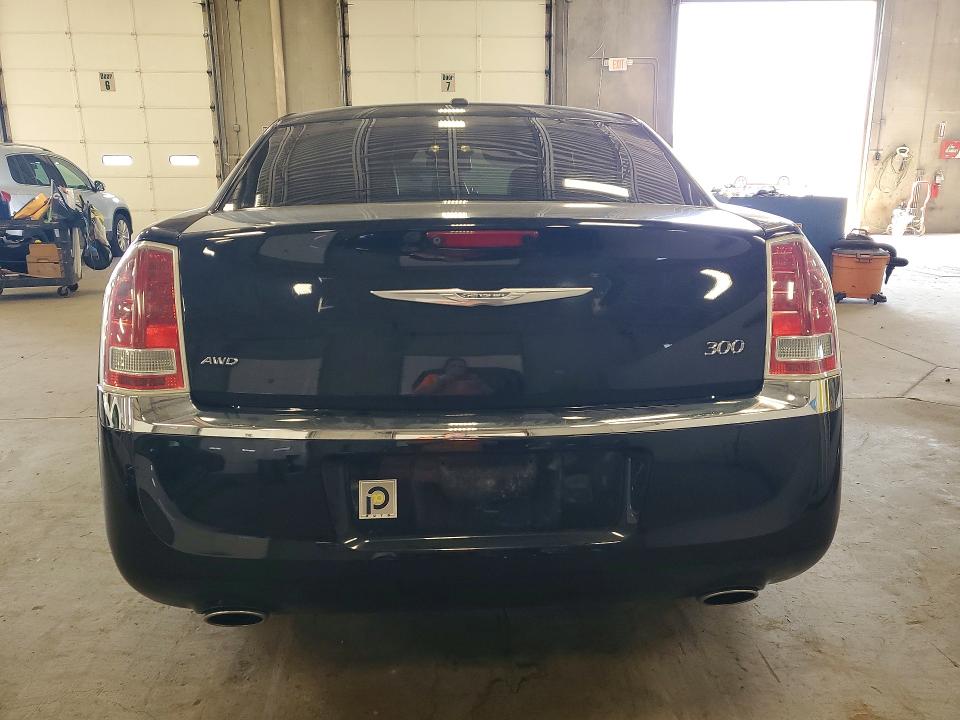 2014 Chrysler 300 მანქანა იყიდება აუქციონზე, vin: 2C3CCARG0EH323188, აუქციონის ნომერი: 61203246