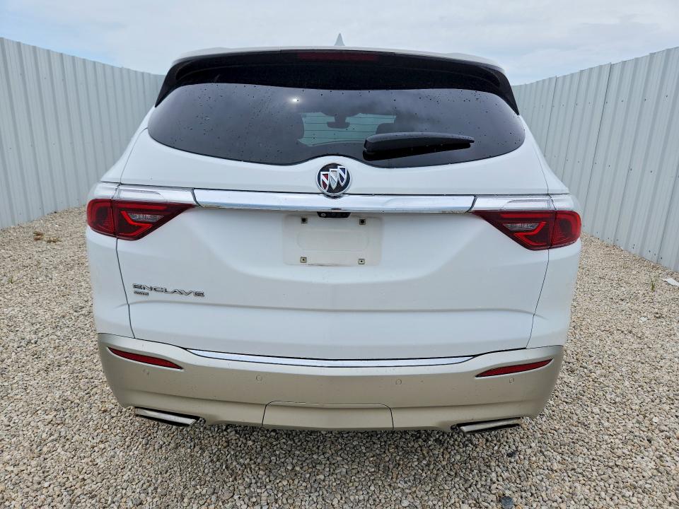 2022 Buick Enclave მანქანა იყიდება აუქციონზე, vin: 5GAEVBKW8NJ133113, აუქციონის ნომერი: 61686106