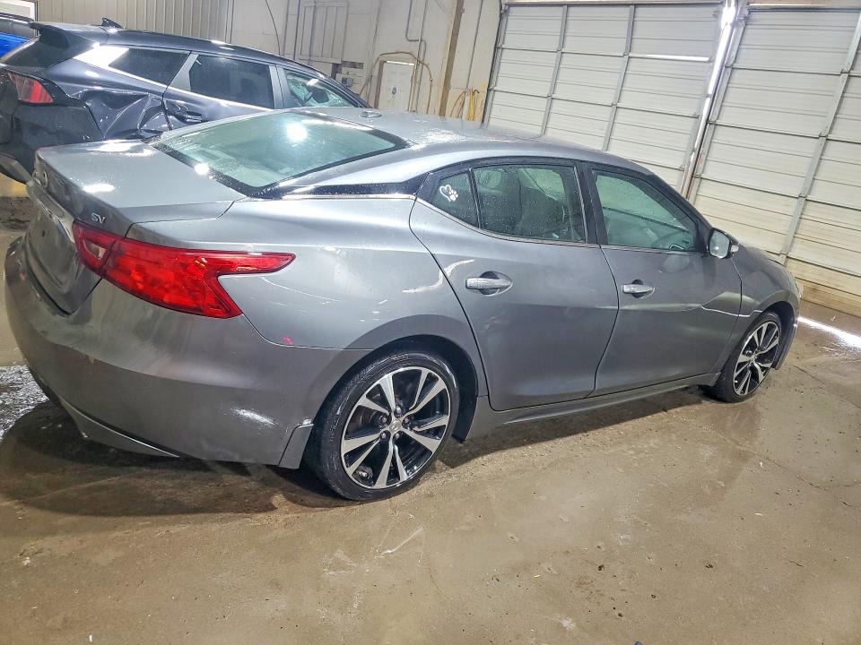 Продажа на аукционе авто 2018 Nissan Maxima, vin: 1N4AA6AP7JC410008, номер лота: 61298356