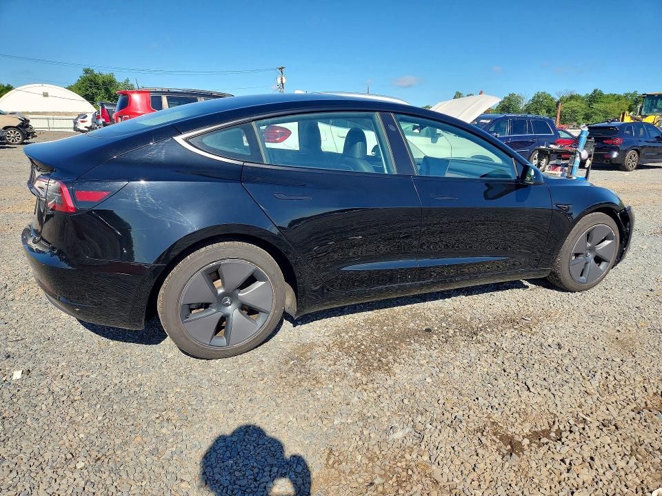 Продажа на аукционе авто 2023 Tesla Model 3, vin: 5YJ3E1EA8PF679551, номер лота: 57753216