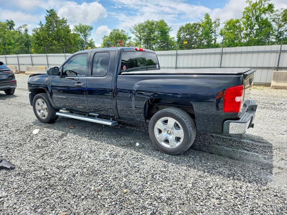 60811456 :رقم المزاد ، 1GCRCSE03BZ227863 vin ، 2011 Chevrolet Silverado مزاد بيع