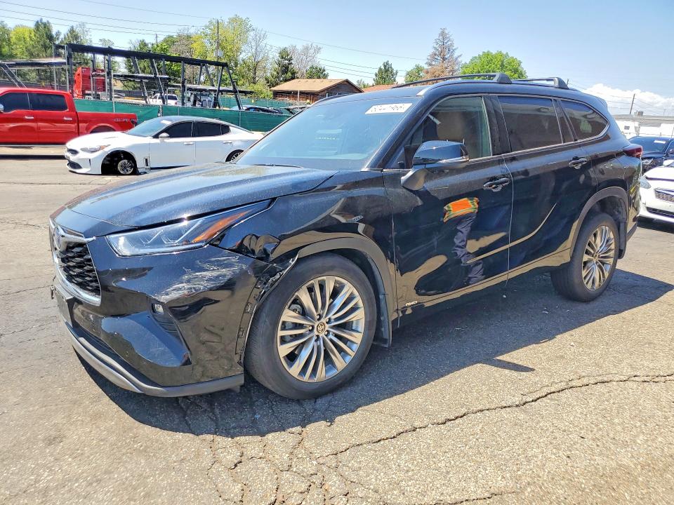 2024 Toyota Highlander Hybrid მანქანა იყიდება აუქციონზე, vin: 5TDEBRCH2RS644728, აუქციონის ნომერი: 60441966