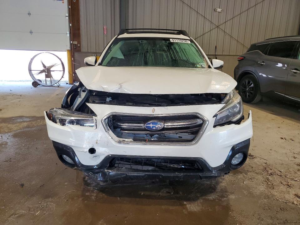61179256 :رقم المزاد ، 4S4BSENC2K3256429 vin ، 2019 Subaru Outback مزاد بيع