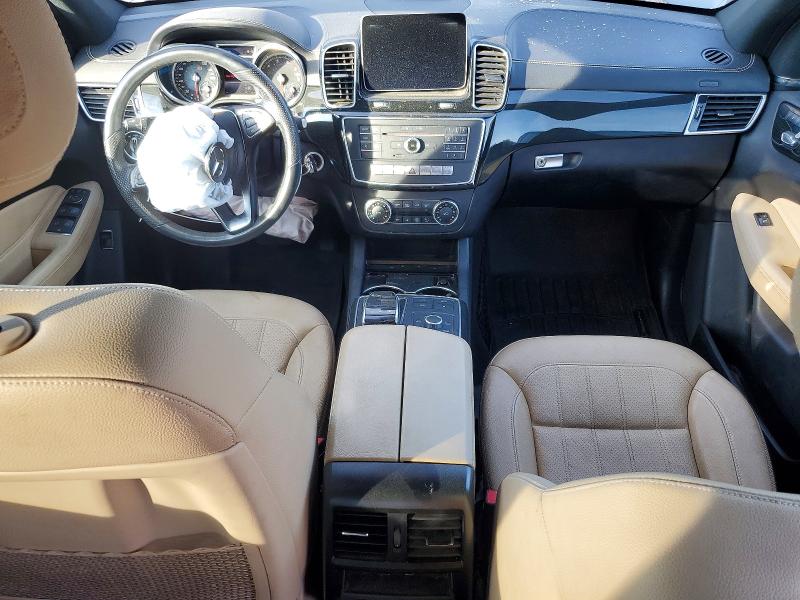 60482206 :رقم المزاد ، 4JGDF6EE1JB056778 vin ، 2018 Mercedes-benz Gls مزاد بيع