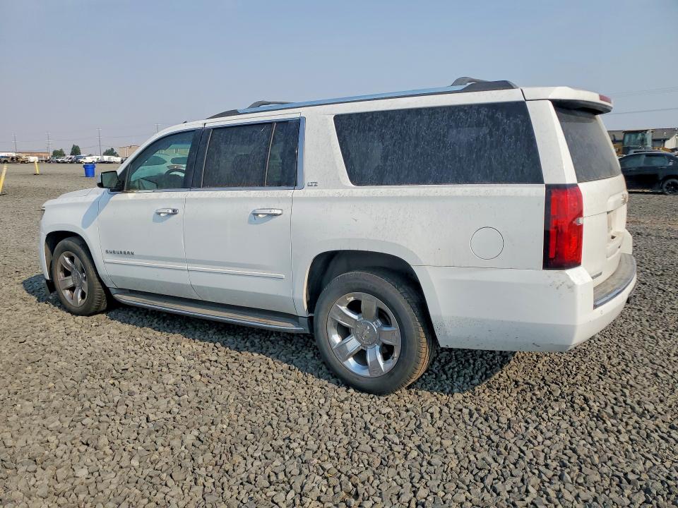 62018406 :رقم المزاد ، 1GNSKKKC0FR186852 vin ، 2015 Chevrolet Suburban مزاد بيع