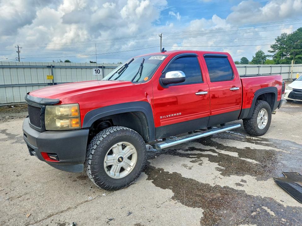 Продажа на аукционе авто 2010 Chevrolet Silverado, vin: 3GCRCSE09AG106981, номер лота: 61024286