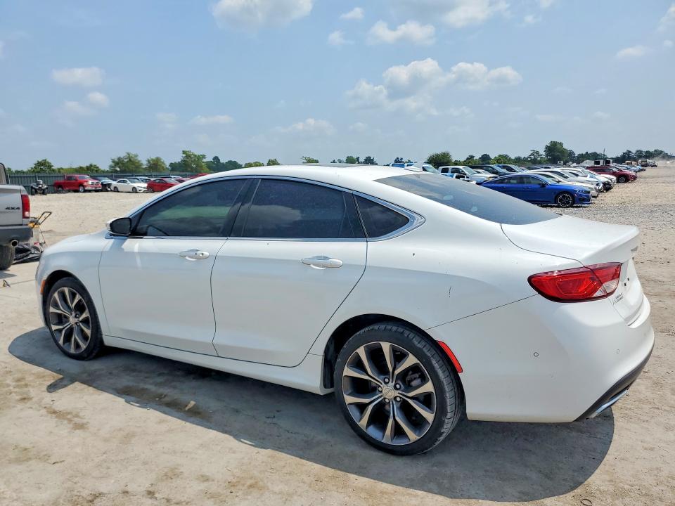 62983166 :رقم المزاد ، 1C3CCCCG6FN661403 vin ، 2015 Chrysler 200 مزاد بيع