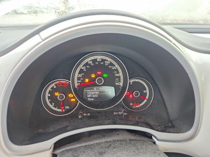 Продажа на аукционе авто 2017 Volkswagen Beetle, vin: 3VWJ17AT5HM607861, номер лота: 60700966