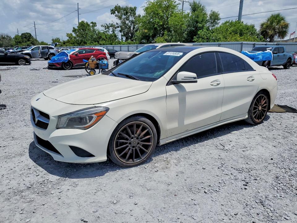 61124806 :رقم المزاد ، WDDSJ4EB2GN307292 vin ، 2016 Mercedes-benz Cla مزاد بيع