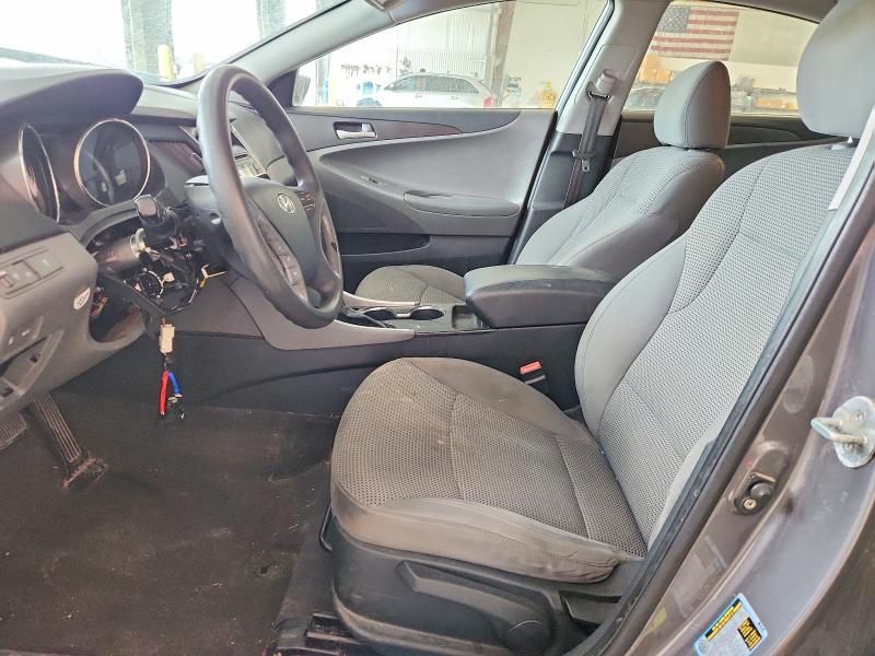 61961226 :رقم المزاد ، 5NPEB4AC5BH184695 vin ، 2011 Hyundai Sonata مزاد بيع