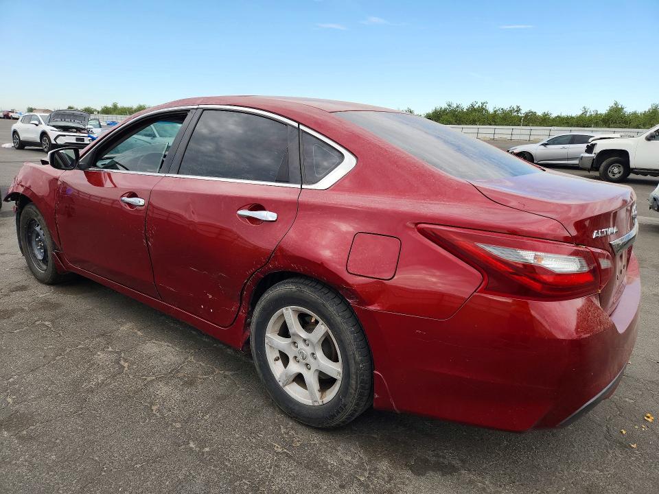 62059946 :رقم المزاد ، 1N4AL3AP3JC202426 vin ، 2018 Nissan Altima مزاد بيع