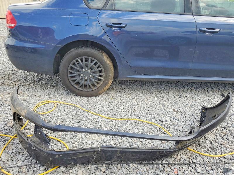 2013 Volkswagen Passat მანქანა იყიდება აუქციონზე, vin: 1VWAP7A33DC028569, აუქციონის ნომერი: 59966526