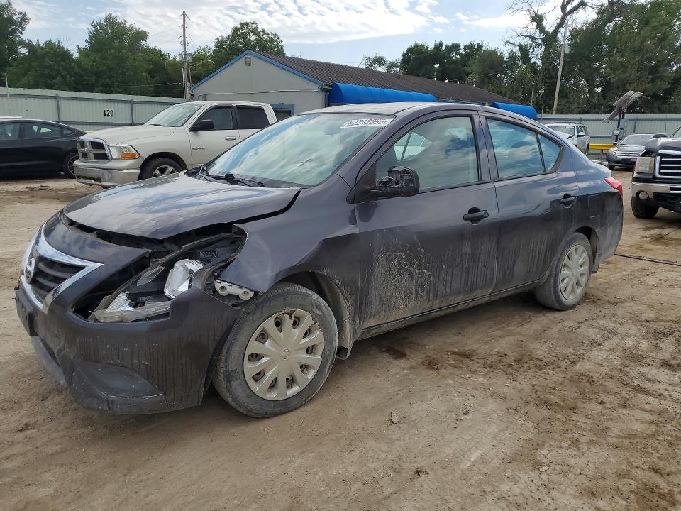 Продажа на аукционе авто 2015 Nissan Versa, vin: 3N1CN7AP8FL836639, номер лота: 62242396