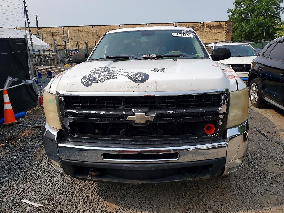 Продажа на аукционе авто 2007 Chevrolet Silverado, vin: 1GCHC29K67E572262, номер лота: 61432736