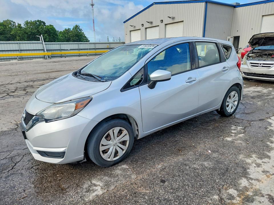 61623326 :رقم المزاد ، 3N1CE2CP1HL359703 vin ، 2017 Nissan Versa Note مزاد بيع