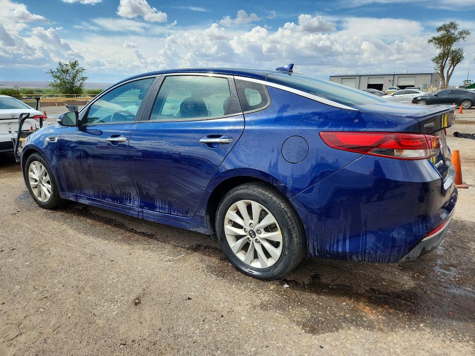 61482566 :رقم المزاد ، 5XXGT4L34JG242423 vin ، 2018 Kia Optima مزاد بيع