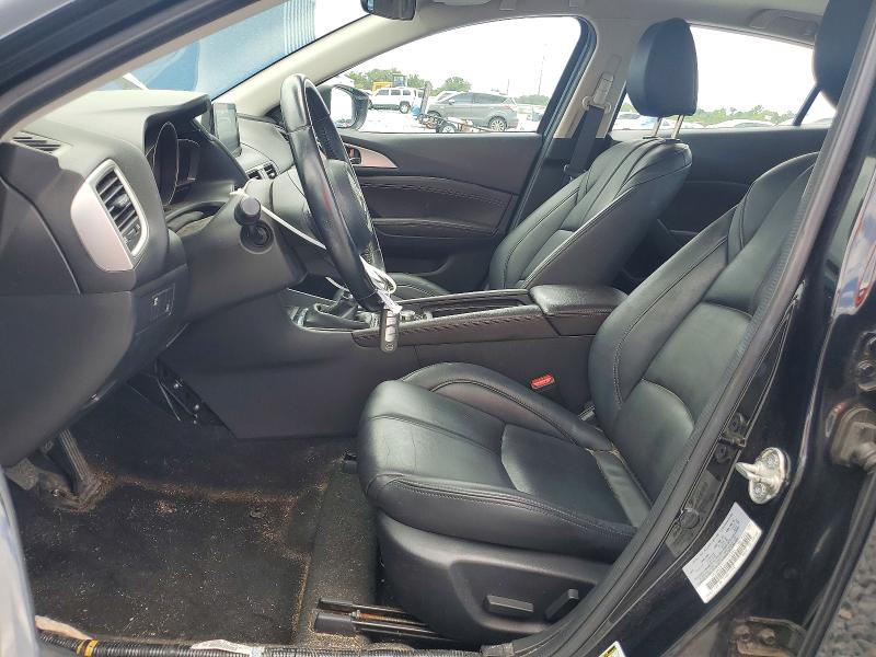62316766 :رقم المزاد ، JM1BN1V33J1158301 vin ، 2018 Mazda 3 مزاد بيع
