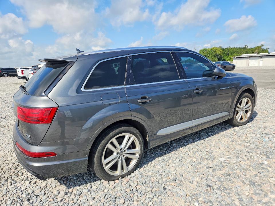 61859236 :رقم المزاد ، WA1MAAF72HD054147 vin ، 2017 Audi Q7 مزاد بيع