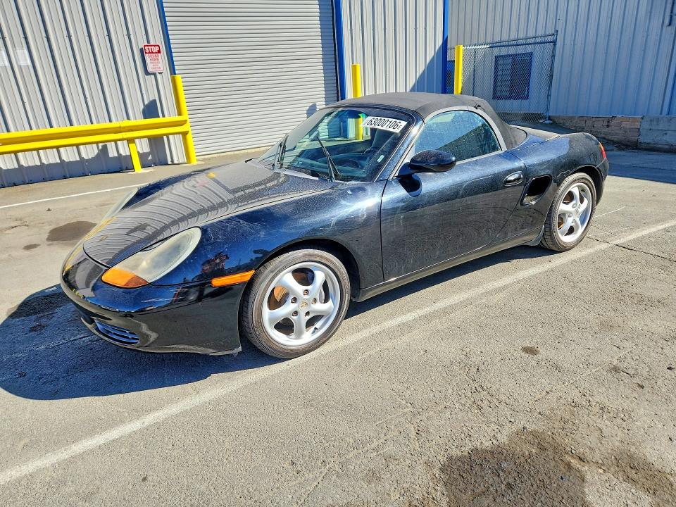 63000106 :رقم المزاد ، WP0CA2983YU622031 vin ، 2000 Porsche Boxster مزاد بيع