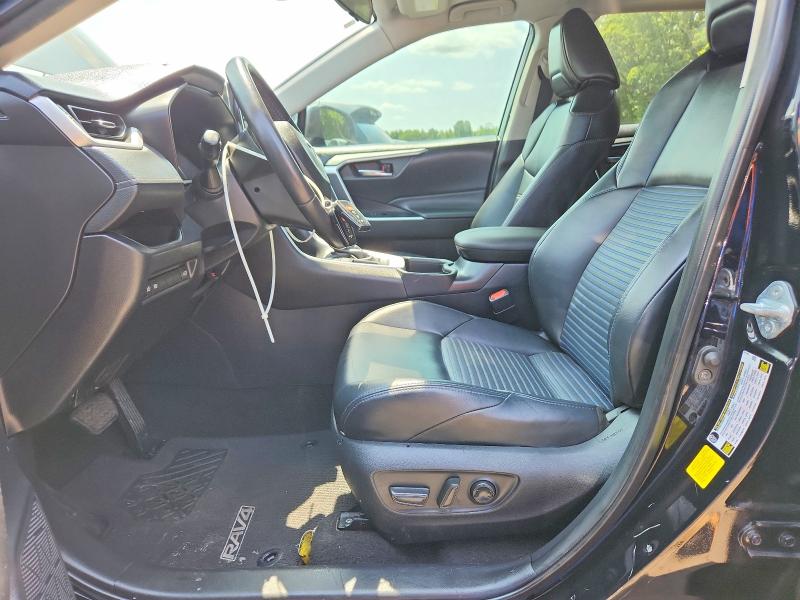 Продажа на аукционе авто 2021 Toyota Rav4, vin: 2T3C1RFV4MC122770, номер лота: 62487926