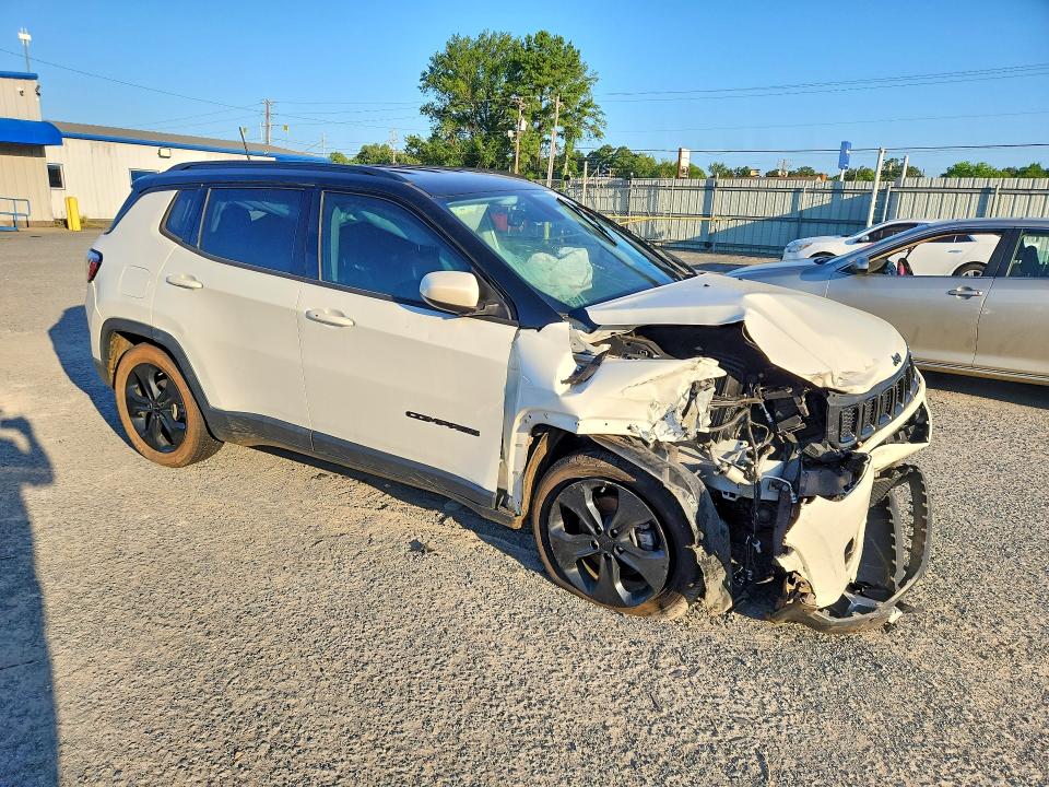 62316386 :رقم المزاد ، 3C4NJCBB9LT102827 vin ، 2020 Jeep Compass مزاد بيع