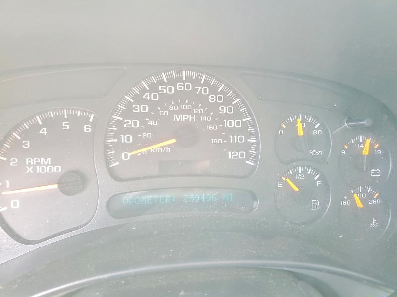 2005 Chevrolet Suburban მანქანა იყიდება აუქციონზე, vin: 3GNEC16Z25G252335, აუქციონის ნომერი: 59401966