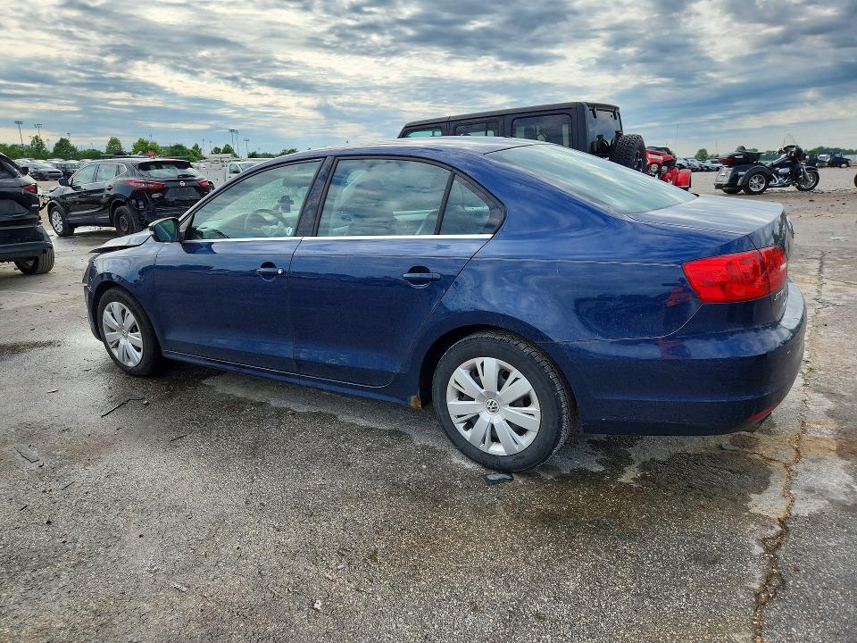 60492446 :رقم المزاد ، 3VWDX7AJ8DM202503 vin ، 2013 Volkswagen Jetta مزاد بيع