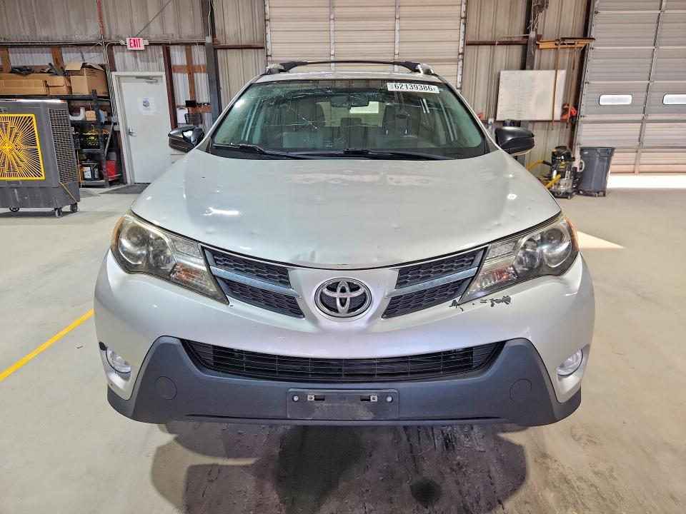 Aukcja sprzedaży 2015 Toyota Rav4, vin: JTMBFREV5FJ037158, numer aukcji: 62139386