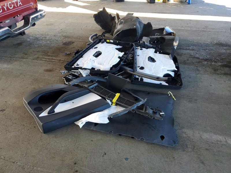 62238926 :رقم المزاد ، 7SAYGAEEXNF429246 vin ، 2022 Tesla Model Y مزاد بيع